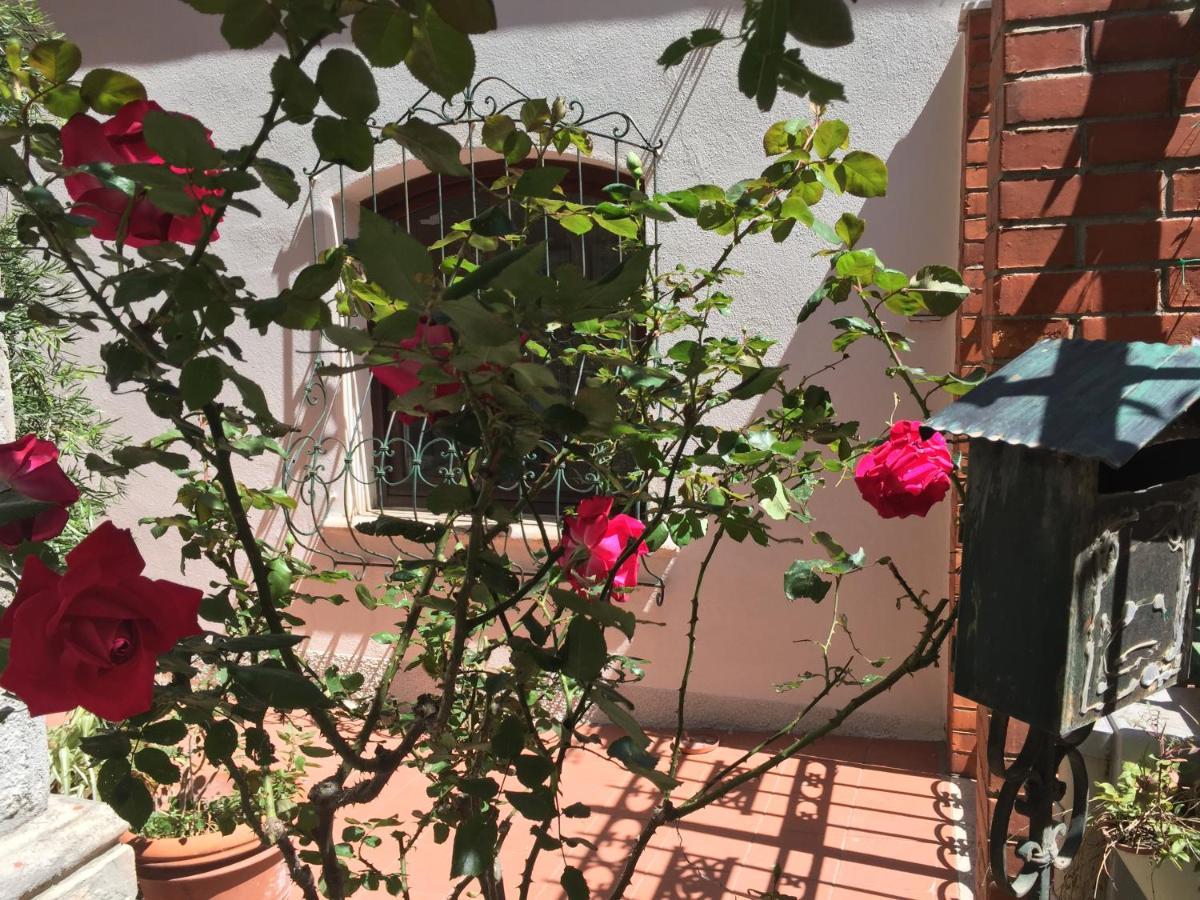 Villa Serra B&B Iun E6769 Oristano Kültér fotó